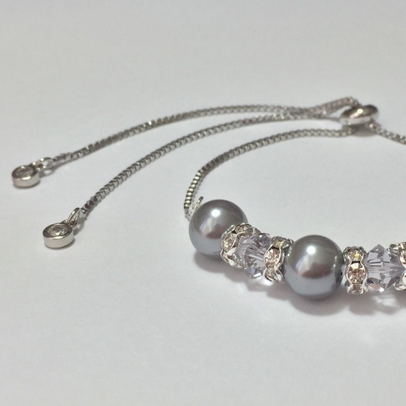 Gray Glass Pearls w/ Gray Crystal Bolo Bracelet - Picture 3 of 4